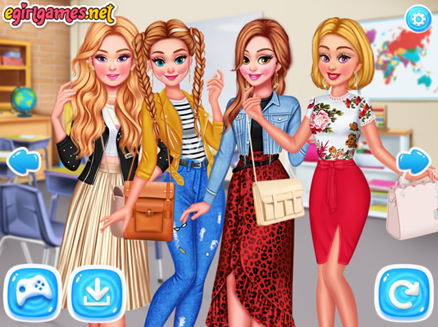 Play Nail Art Salon Game - Free online games with Qgames.org