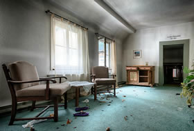 Abandoned Mysteries - The Hotel